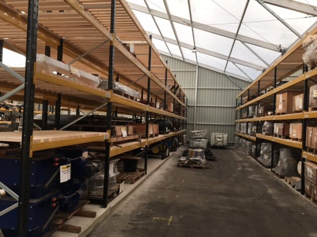 Insulated temporary buildings with resource storage from Lauralu